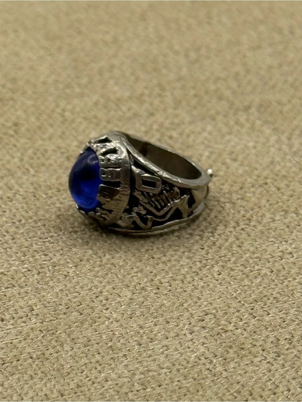 Classic Mens Silver-Tone class Ring with Blue Stone pendant charm